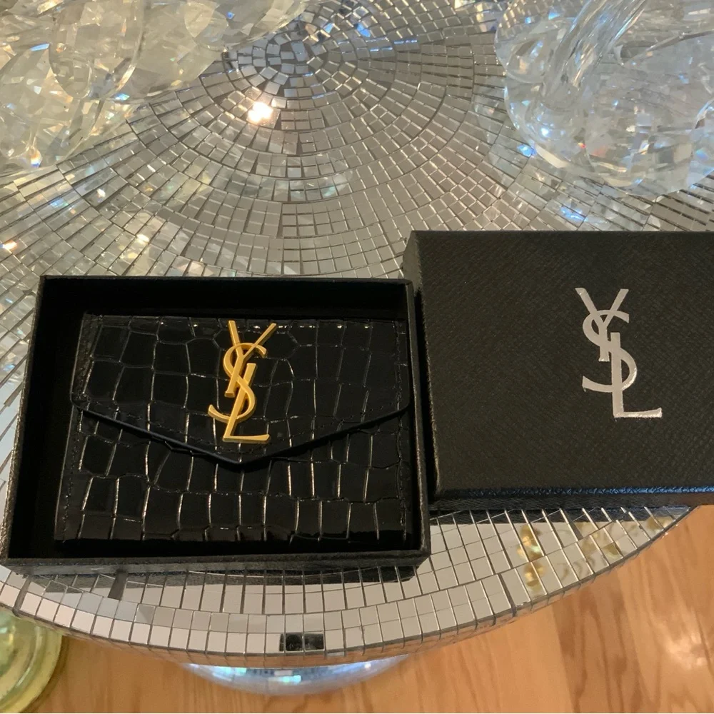 Saint Laurent Black Croc-Embossed Card Holder with Gold YSL Emblem beautiful